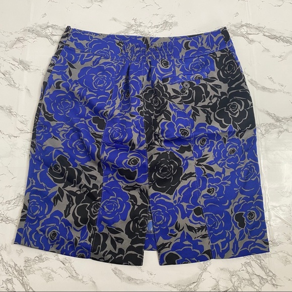 Banana Republic Royal Blue Floral Skirt - Picture 5 of 5
